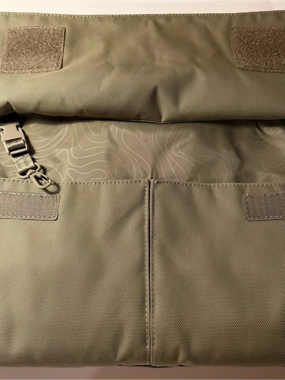 INCASE Olive Green Laptop 13